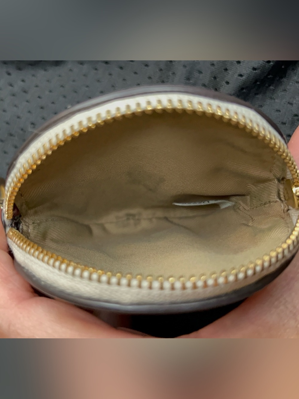 Coach Circular Coin Case - Picture 6 of 8